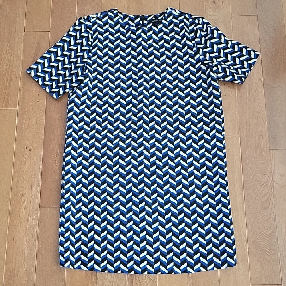 Zara Women Mod Short Sleeve‎ Shirt Dress Blue white black Chevron Small
